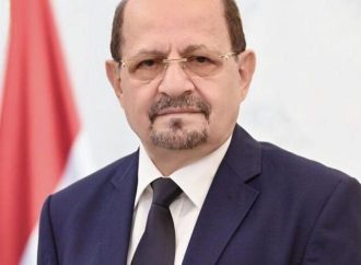 رئيس الوزراء يشيد بالدور السعودي في دعم اليمن ويبحث أولويات المرحلة المقبلة